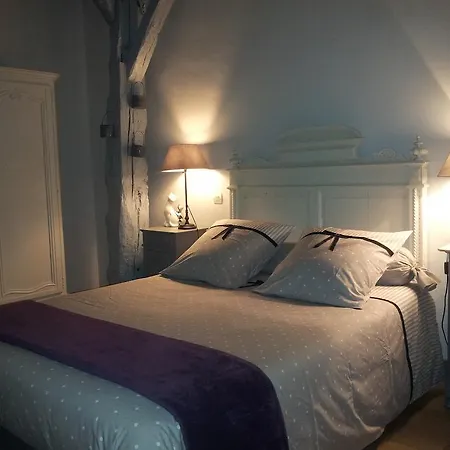 Chambres D'hotes Le Domaine Du Saule فندق مبيت وإفطار *